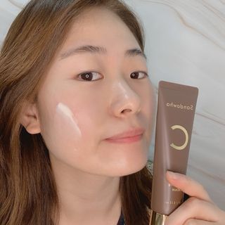 산다화 비타민C 화이트닝 크림 — 5점을 준 리뷰어가 2023년 5월 올린 사용 사진