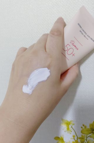 [오띠] SET_더마 컨트롤 선 크림( SPF50+ PA++++) & 100 마스크팩 x  4매 (수분/탄력/광채/장벽) — 5점을 준 리뷰어가 2022년 6월 올린 사용 사진