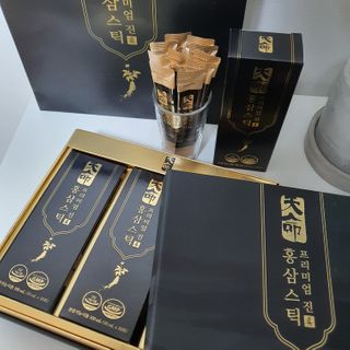 헬스업_천명진프리미엄홍삼스틱_10ml x 30포 — 5점을 준 리뷰어가 2021년 2월 올린 사용 사진