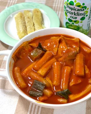 응큼떡볶이 — 5점을 준 리뷰어가 2021년 3월 올린 사용 사진