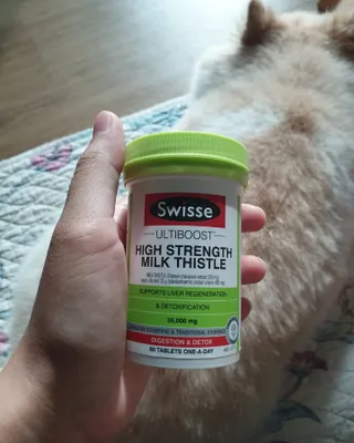 Swisse 스위스 고함량 밀크씨슬 35,000mg 60정 — 5점을 준 리뷰어가 2021년 11월 올린 사용 사진