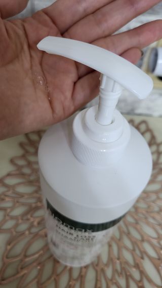 [바이오맥스] 프로코어 탈모완화샴푸 1000ml — 5점을 준 리뷰어가 2022년 8월 올린 사용 사진