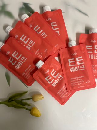 [덜다] 든든 식물성 단백질 쉐이크 40g X 7입 (곡물/딸기) — 5점을 준 리뷰어가 2023년 8월 올린 사용 사진