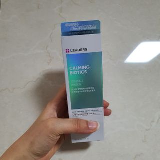 리더스코스메틱 리더스 카밍 바이오틱스 에센스 워터 — 5점을 준 리뷰어가 2021년 4월 올린 사용 사진