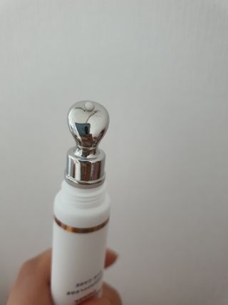 산수시 일루미네이팅 펄 영양 다크서클 스틱 아이 크림 케어 15ml — 5점을 준 리뷰어가 2021년 6월 올린 사용 사진