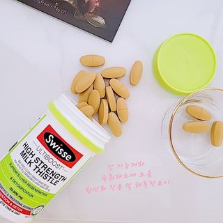 Swisse 스위스 고함량 밀크씨슬 35,000mg 60정 — 2.5점을 준 리뷰어가 2021년 11월 올린 사용 사진