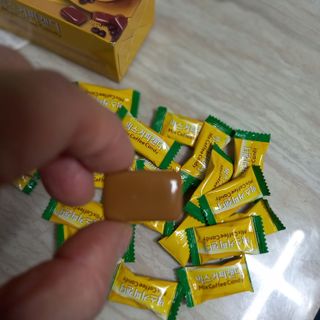 (주) 피치코리아 믹스커피캔디76g x2개입 — 5점을 준 리뷰어가 2022년 11월 올린 사용 사진
