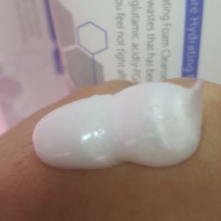 닥터스피지에이 데일리 케어 하이드레이팅 폼클렌저 — 4점을 준 리뷰어가 2021년 6월 올린 사용 사진