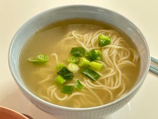 [한면원] 잔치국수 2인분 — 4점을 준 리뷰어가 2023년 3월 올린 사용 사진