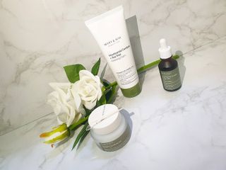 마리엔메이 센서티브 수딩 젤 크림 + 어성초 티트리 추출물 세럼 + 어성초 티트리 모공 클렌징 폼 — 5점을 준 리뷰어가 2021년 8월 올린 사용 사진
