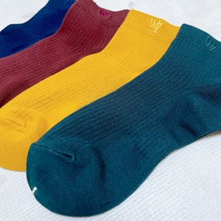 [사이즈가 있는 양말 필로이] 남/여 골지 발목 양말 4족 세트 남【S, M, L, XL】여【S, M, L】_컬러 랜덤 — 4.5점을 준 리뷰어가 2022년 6월 올린 사용 사진