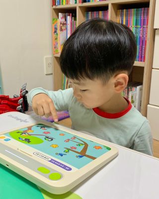 크레타탭 차세대 사고력 유아수학 학습기 페이퍼 태블릿 — 5점을 준 리뷰어가 2024년 1월 올린 사용 사진