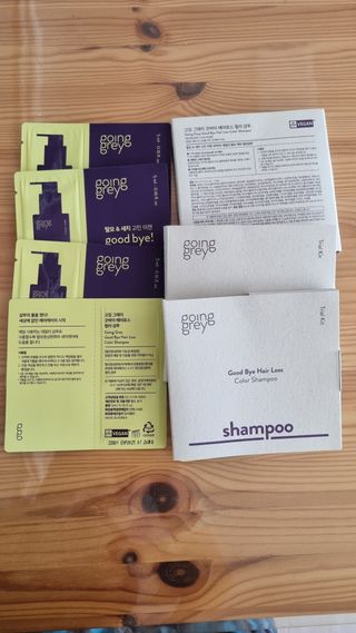 [고잉그레이]굿바이 헤어로스 컬러샴푸 트라이얼키트(5ml*5개) x3 (총 75ml) — 4점을 준 리뷰어가 2022년 9월 올린 사용 사진