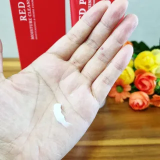 메르센보떼 레드파인 모이스춰 클렌징 폼 170ml — 5점을 준 리뷰어가 2022년 8월 올린 사용 사진