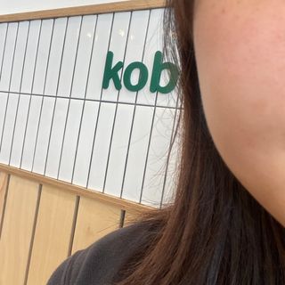 [크리스앤릴리] 내츄럴 글로우 97쿠션 — 5점을 준 리뷰어가 2022년 10월 올린 사용 사진