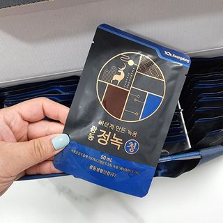 광동생활건강 [광동] 바르게 만든 녹용, 광동정녹청 30포. — 5점을 준 리뷰어가 2022년 6월 올린 사용 사진