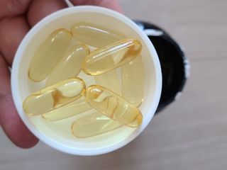 서울약사신협 네이처픽_알티지오메가3_1,205mg x 180캡슐 — 3점을 준 리뷰어가 2021년 9월 올린 사용 사진