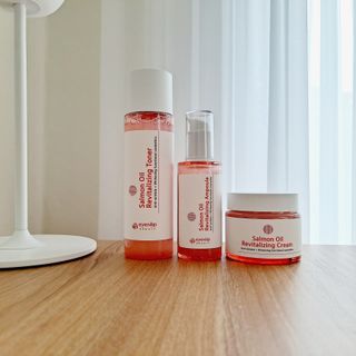 아이앤립 / EYENLIP 아이앤립 연어오일 리바이탈라이징 토너+앰플+크림 3종 세트 — 5점을 준 리뷰어가 2021년 6월 올린 사용 사진