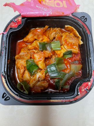 한성기업 무볼레 닭떡볶이+해물떡볶이 2종 세트 — 3점을 준 리뷰어가 2021년 9월 올린 사용 사진