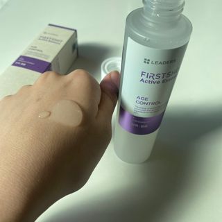 리더스코스메틱 리더스 퍼스트 샷 액티브 에센스 에이지 컨트롤 — 4.5점을 준 리뷰어가 2022년 2월 올린 사용 사진