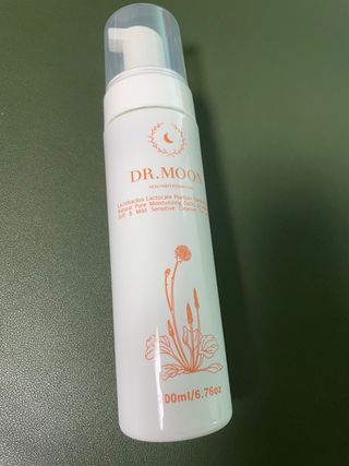 MF프리 [닥터문] 유산균 락토케어 질경초 여성청결제 200ml (폼타입) — 4.5점을 준 리뷰어가 2022년 9월 올린 사용 사진