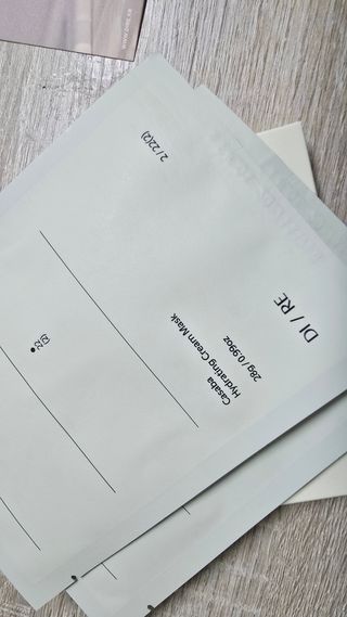 나우_스마트스토어 구매평  [디르] 카사바 하이드레이팅 크림 마스크 3 SET — 5점을 준 리뷰어가 2025년 4월 올린 사용 사진