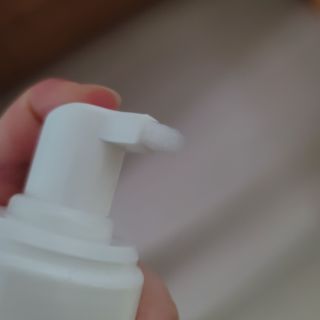 [바이로담] 저자극 약산성버블 폼 폼클렌징 150ml — 5점을 준 리뷰어가 2021년 4월 올린 사용 사진