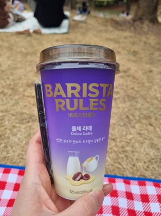 바리스타룰스 돌체 라떼 — 5점을 준 리뷰어가 2023년 4월 올린 사용 사진