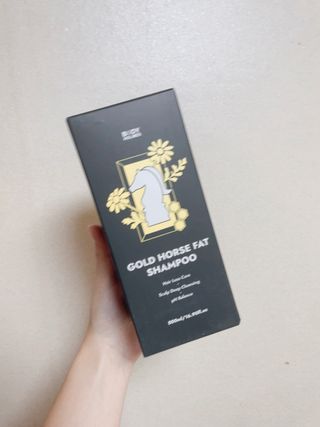 [바디홈즈] 골드 마유 샴푸 — 4점을 준 리뷰어가 2021년 11월 올린 사용 사진