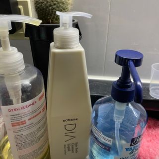 마더케이 디아 프리미엄 젖병세정제 500ml 액상형/무향 — 5점을 준 리뷰어가 2021년 12월 올린 사용 사진