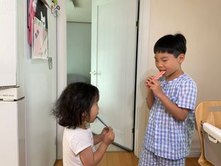 다나음 셀렌에 빠진 아연면역젤리 열대과일맛+사과맛 — 5점을 준 리뷰어가 2023년 8월 올린 사용 사진