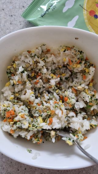해풀잎 누구나 김밥*1ea [(혼합야채 35g *1ea,  김밥김 (5g, 5ea),  양념간장 (6g, 5ea), 참기름(5g, 2ea)] — 4.5점을 준 리뷰어가 2022년 7월 올린 사용 사진