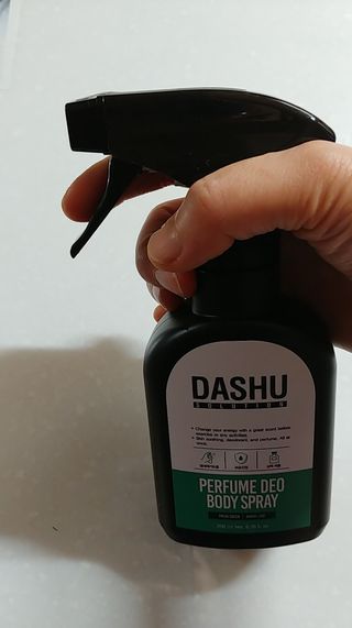 다슈코리아 다슈 솔루션 퍼퓸 데오 바디스프레이 프레쉬 그린 200ml — 5점을 준 리뷰어가 2021년 5월 올린 사용 사진