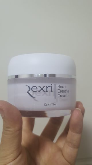 렉스리 크리에이티브 크림  Rexri Creative Cream — 4점을 준 리뷰어가 2022년 6월 올린 사용 사진