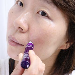 크리스티앙 브르통 리프톡스 아이세럼 펩타이드 롤온 스틱 — 5점을 준 리뷰어가 2022년 9월 올린 사용 사진