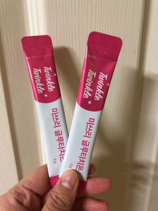 메디포스트 모비타 미쓰리 글루타치온 30포 — 4점을 준 리뷰어가 2023년 1월 올린 사용 사진