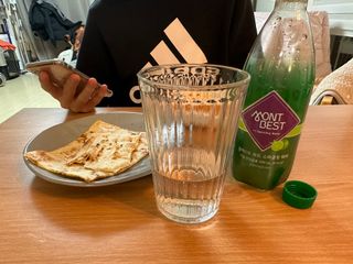 몽베스트 Montbest with Sparkling water Lime20병 — 4.5점을 준 리뷰어가 2023년 3월 올린 사용 사진