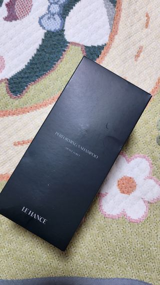 르핸스 퍼포밍 5 샴푸 비반트 포렛/베티버 포그 — 4.5점을 준 리뷰어가 2023년 3월 올린 사용 사진