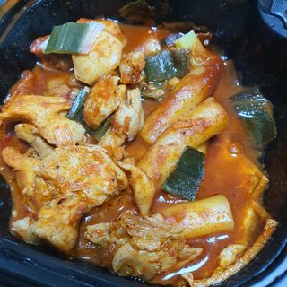 한성기업 무볼레 닭떡볶이+해물떡볶이 2종 세트 — 5점을 준 리뷰어가 2021년 10월 올린 사용 사진