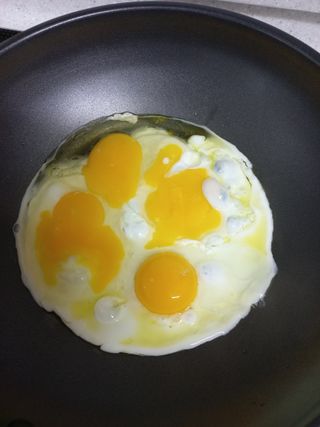 마에스트로 엑스트라버진 올리브 유 마에스트로 엑스트라버진 스페인 올리브유 — 5점을 준 리뷰어가 2022년 2월 올린 사용 사진