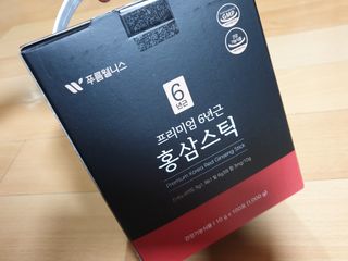 [푸름웰니스] 프리미엄 6년근 홍삼스틱 3mg x 100포 — 5점을 준 리뷰어가 2022년 3월 올린 사용 사진