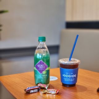 몽베스트 Montbest with Sparkling water Lime20병 — 5점을 준 리뷰어가 2021년 10월 올린 사용 사진