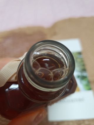체코 비건화장품 마뉴팍투라 향좋은 맥주 샤워젤 (300ml) — 5점을 준 리뷰어가 2022년 6월 올린 사용 사진