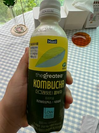 더그레잇티 콤부차 [매일유업] 더그레잇티 44kcal 콤부차 300ml *12개입 (오리지널 6개+베리리치 6개) — 4.5점을 준 리뷰어가 2023년 7월 올린 사용 사진