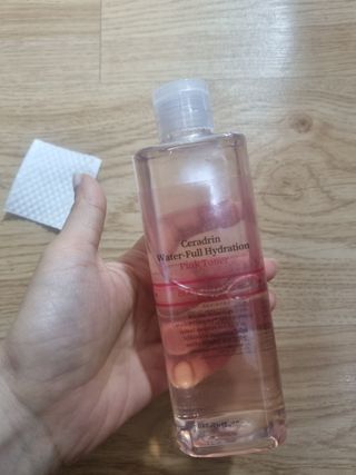 [바디셀런스] 속보습+사용감+향 모두 잡은 / 세라드린 속보습 핑크토너 300ml — 5점을 준 리뷰어가 2022년 3월 올린 사용 사진