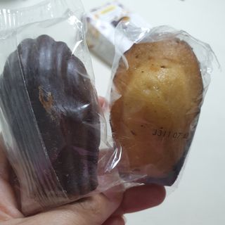[메종콜리브리] 프랑스 마들렌 메종콜리브리 초콜릿 마들렌 2팩 — 5점을 준 리뷰어가 2021년 10월 올린 사용 사진