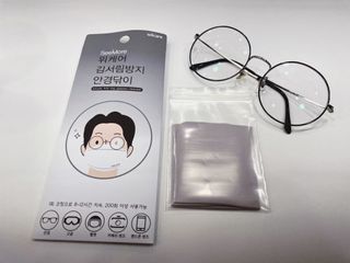 위케어 김서림방지 안경닦이 안티포그 극세사클리너 — 2점을 준 리뷰어가 2021년 2월 올린 사용 사진