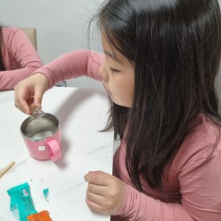 델리스 오트 밀키 초콜릿 바 — 5점을 준 리뷰어가 2022년 4월 올린 사용 사진