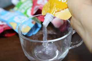 참앤들황토농원 10가지 맛, 입맛대로 스페셜하게~ 가볍게 한 포 땡! 곤약젤리 스페셜 패키지 130ml x 30포 — 4점을 준 리뷰어가 2023년 1월 올린 사용 사진