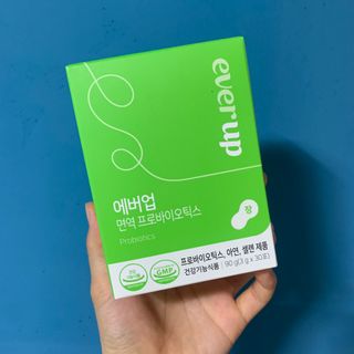 [몸엔용] 에버업 멀티비타민&미네랄, 눈건강 루테인 혈행건강 오메가3, 면역 프로바이오틱스 3종 택1 — 5점을 준 리뷰어가 2022년 4월 올린 사용 사진
